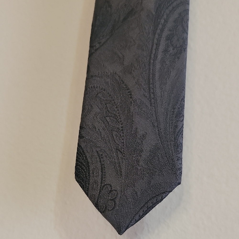 Express Black Patterned Tie - image 4